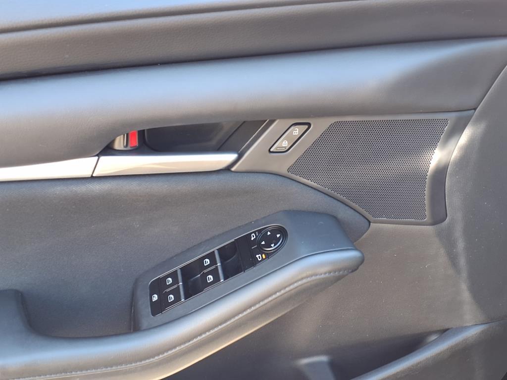 Thumbnail image of 2022 Mazda Mazda3 Hatchback at Irwin Mazda Lincoln
