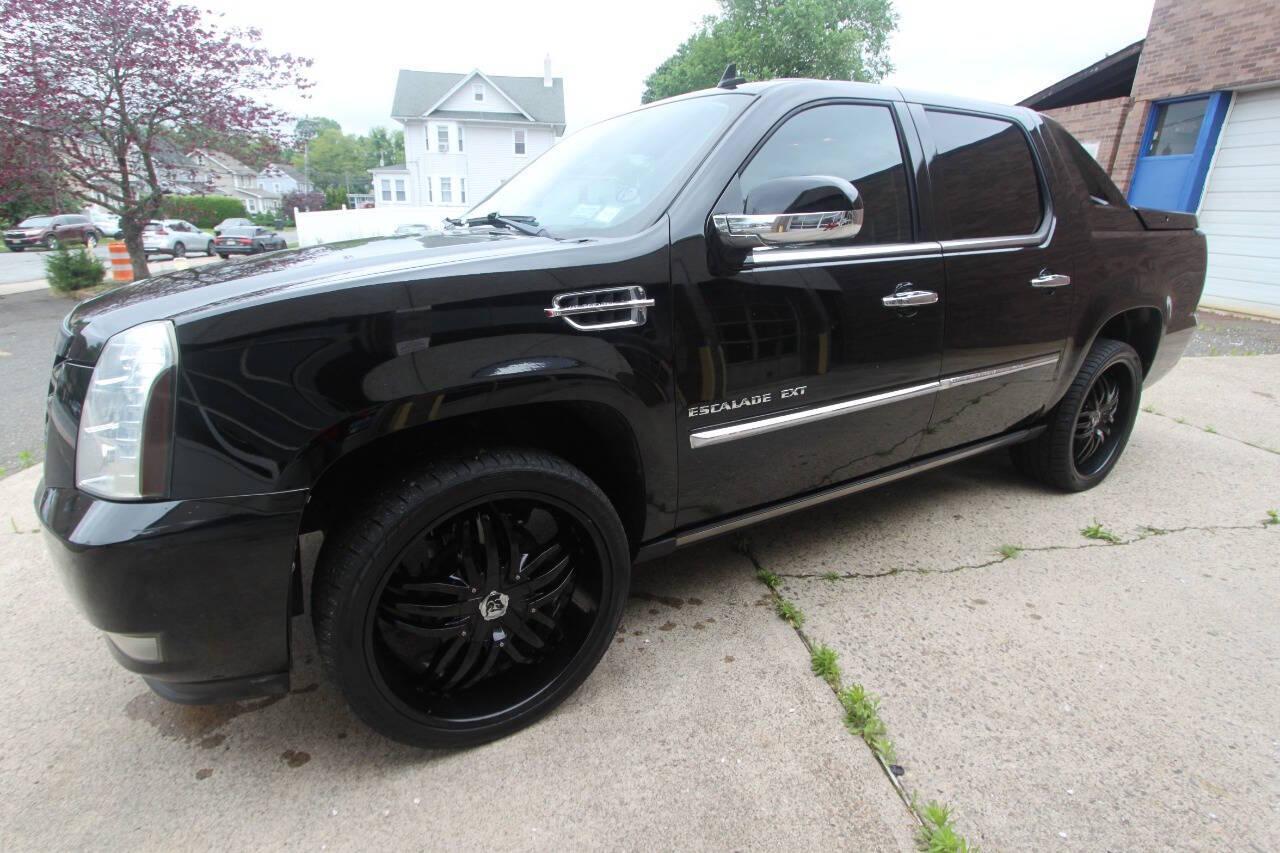 Thumbnail image of 2010 Cadillac Escalade EXT at AA Discount Auto Sales Inc.