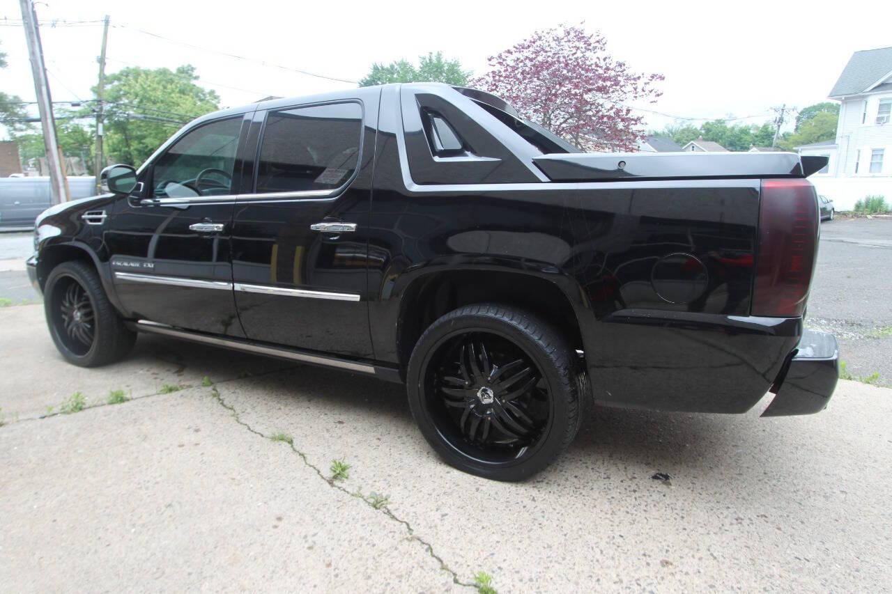 Thumbnail image of 2010 Cadillac Escalade EXT at AA Discount Auto Sales Inc.