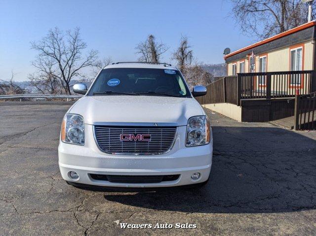 Thumbnail image of 2013 GMC Yukon XL at Weavers Auto Sales