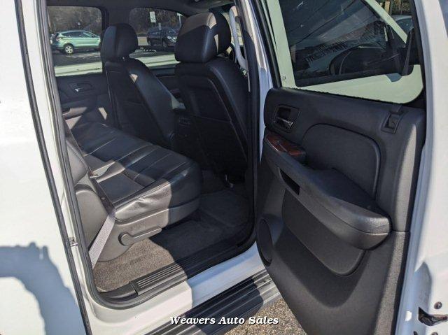 Thumbnail image of 2013 GMC Yukon XL at Weavers Auto Sales