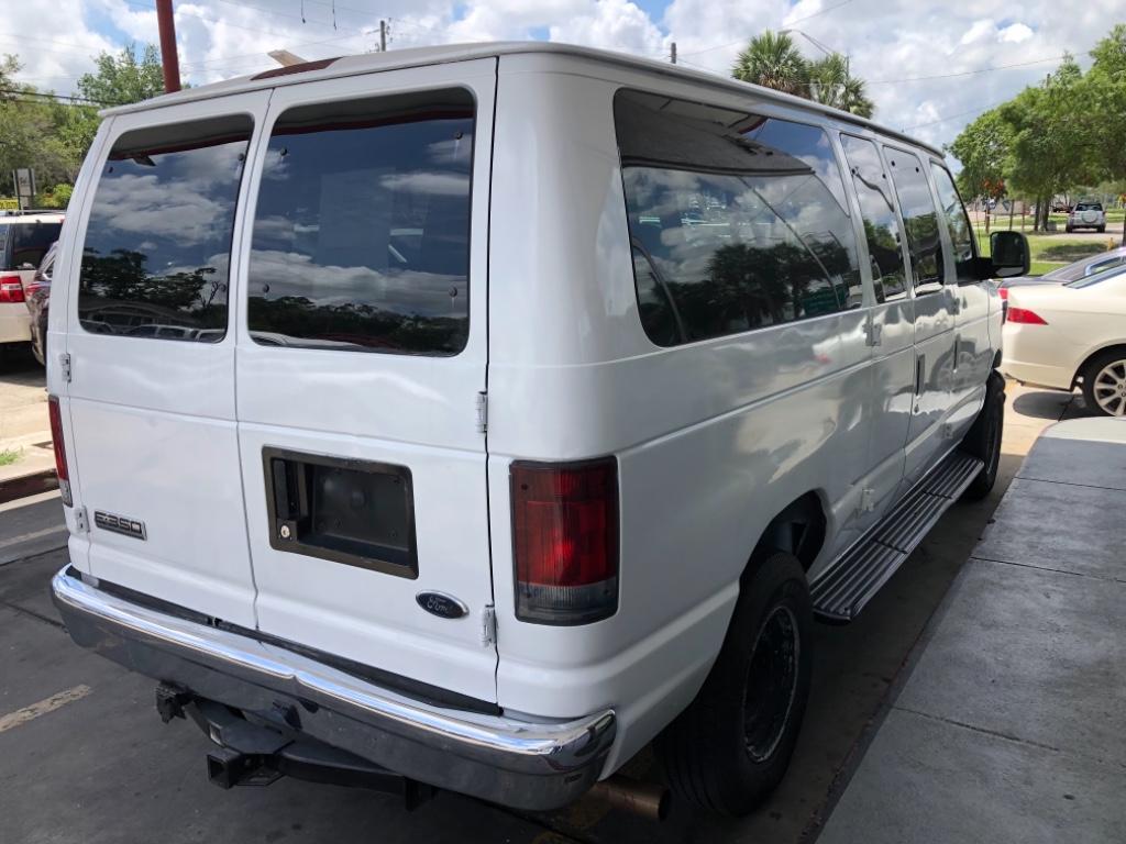 Thumbnail image of 2006 Ford E-Series at Fem Auto Traders, Corp
