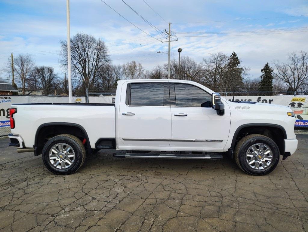 Thumbnail image of 2024 Chevrolet Silverado 2500HD at Cawood Honda