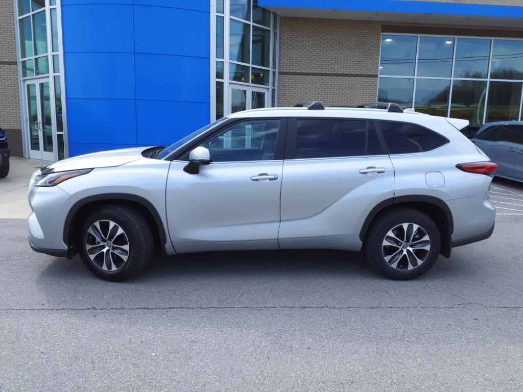 Thumbnail image of 2023 Toyota Highlander at Gallatin Honda