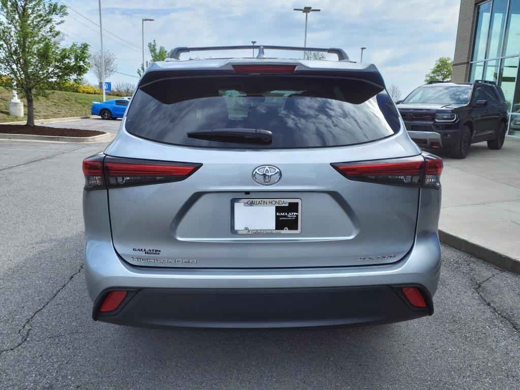 Thumbnail image of 2023 Toyota Highlander at Gallatin Honda