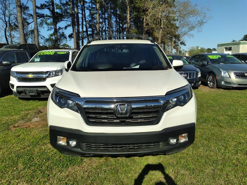 Thumbnail image of 2017 Honda Ridgeline at Liberty Auto Sales 1