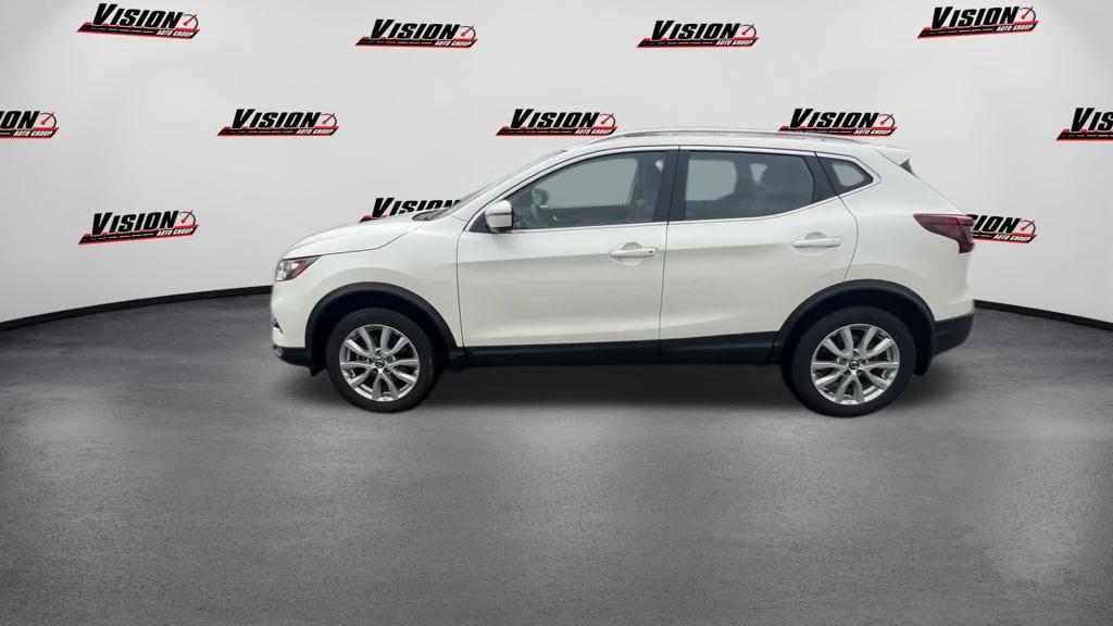 Thumbnail image of 2022 Nissan Rogue Sport at Vision Nissan Greece