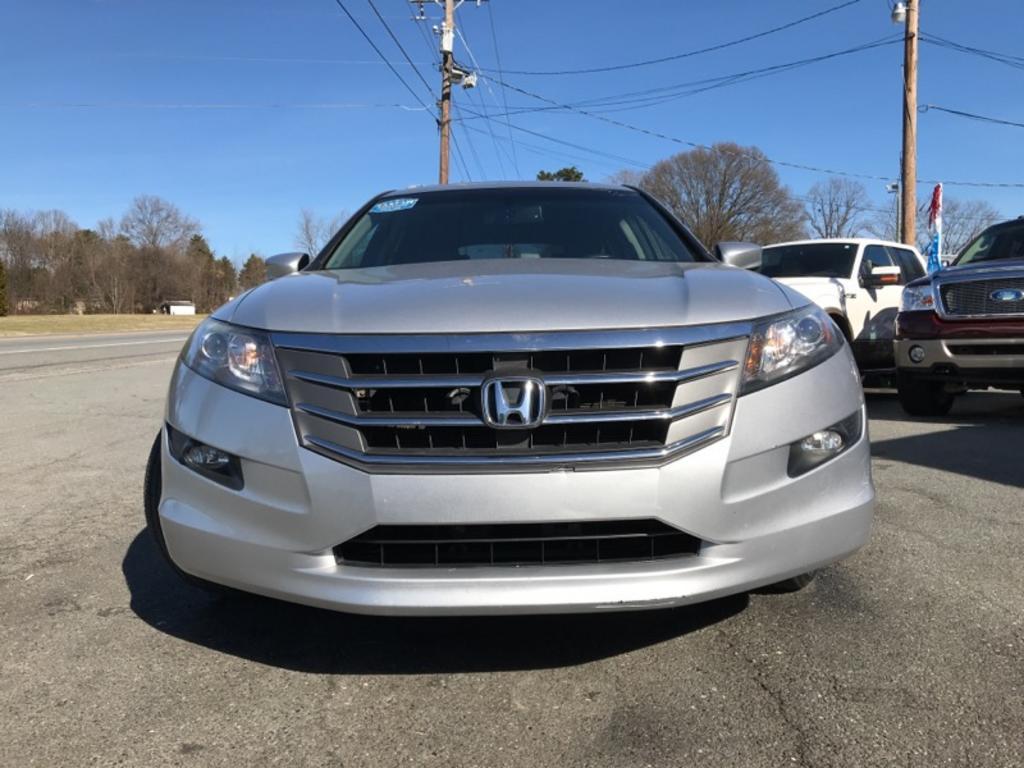 Thumbnail image of 2011 Honda Accord Crosstour at The Auto Store, Inc