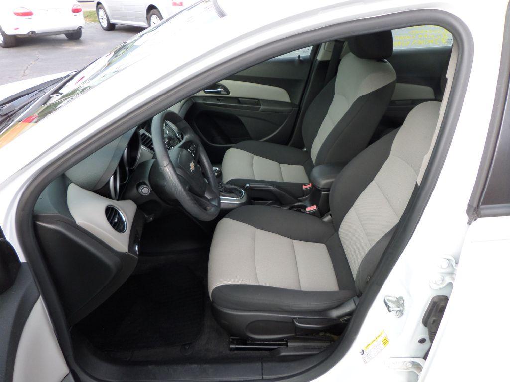 Thumbnail image of 2013 Chevrolet Cruze at BUDGET CORNER