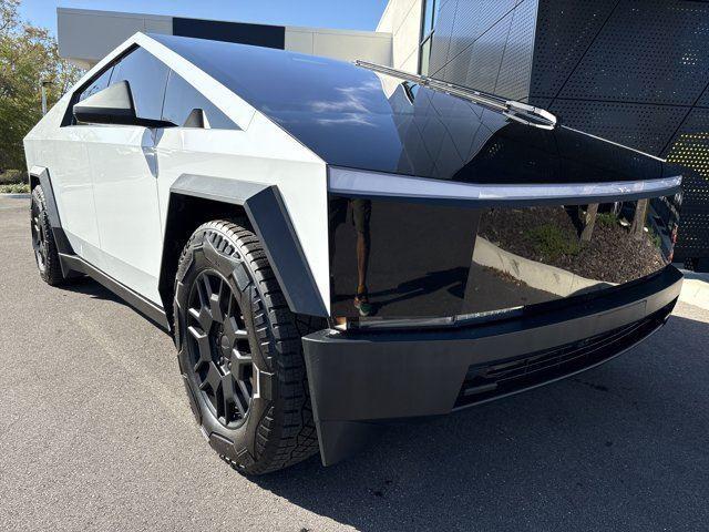 Thumbnail image of 2024 Tesla Cybertruck at Jacobs Mitsubishi - Wesley Chapel