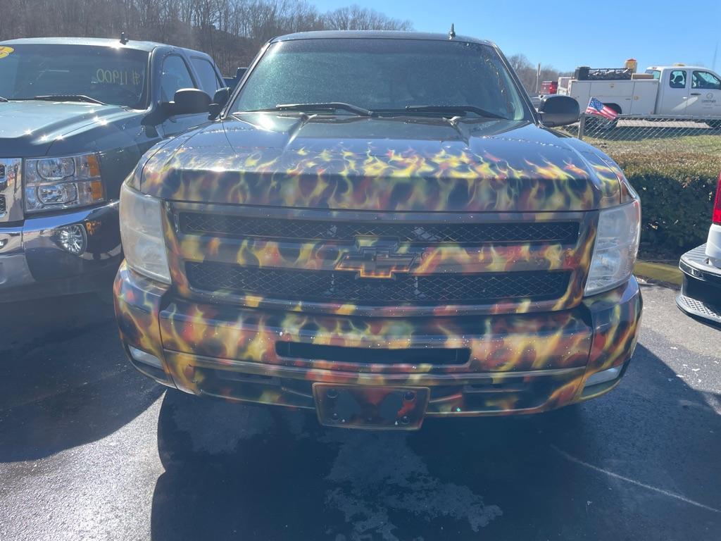 Thumbnail image of 2011 Chevrolet Silverado 1500 at DYNAMITE DEALS, LLC