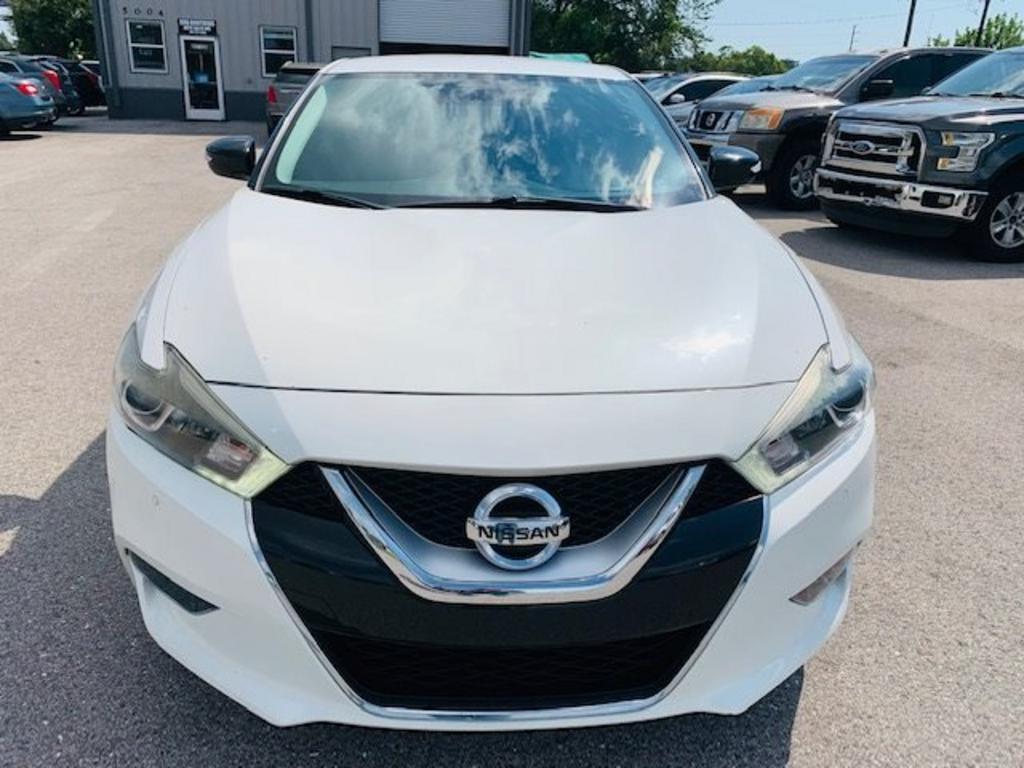 Thumbnail image of 2017 Nissan Maxima at SRQ BROTHERS AUTO SALES INC