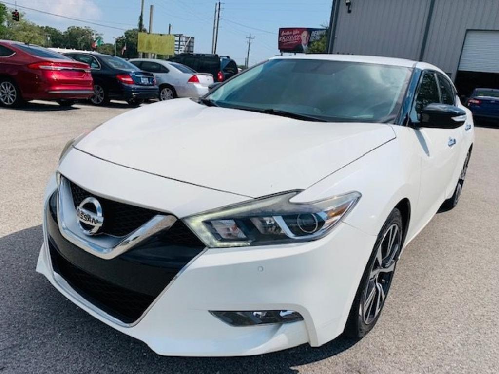 Thumbnail image of 2017 Nissan Maxima at SRQ BROTHERS AUTO SALES INC