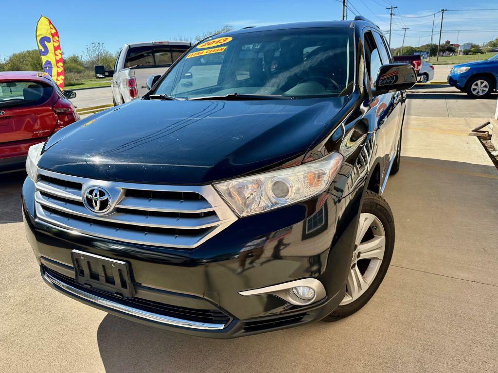 Thumbnail image of 2013 Toyota Highlander at RAJ MOTORS SALES LLC