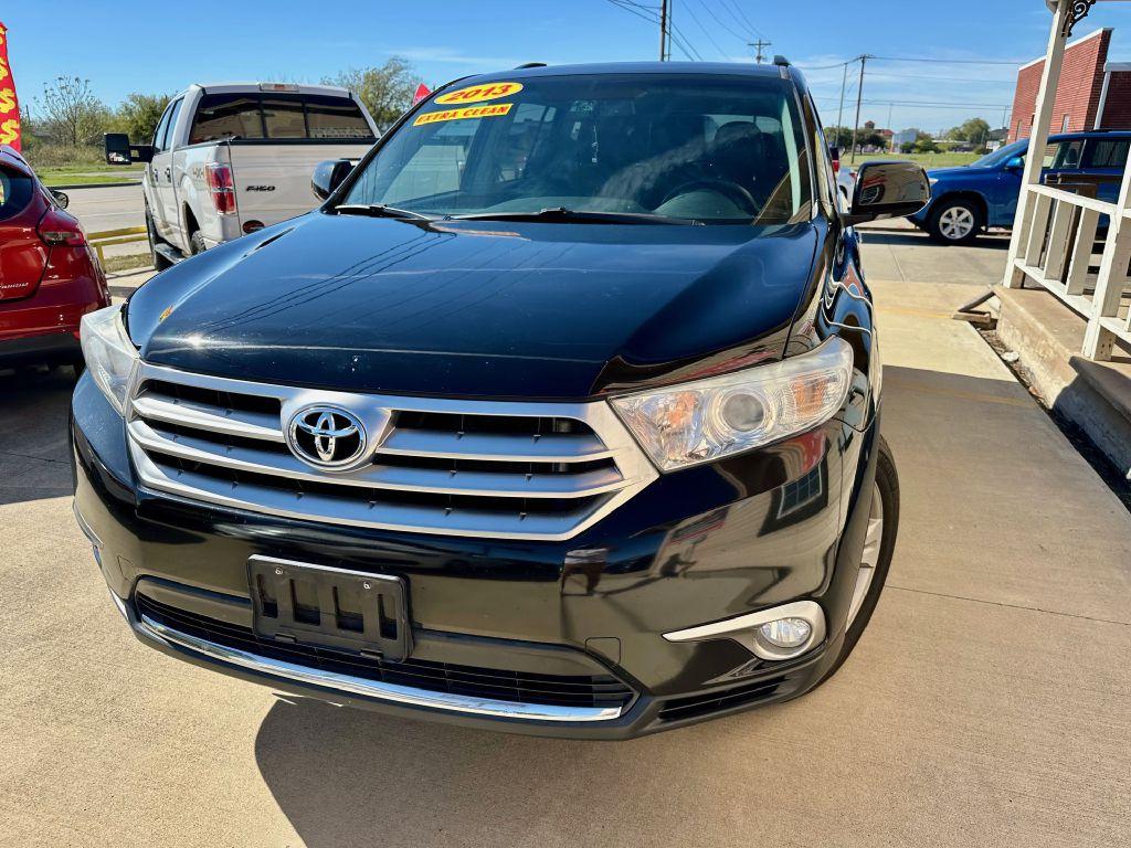 Thumbnail image of 2013 Toyota Highlander at RAJ MOTORS SALES LLC