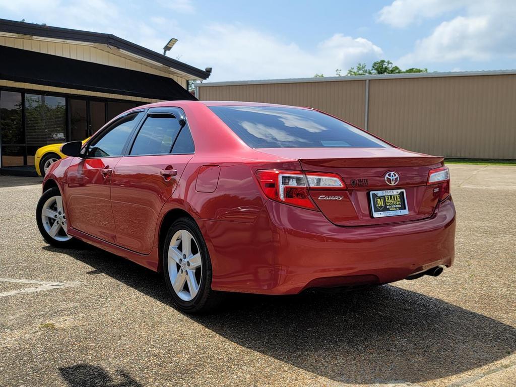 Thumbnail image of 2013 Toyota Camry at Elite Motors LLC