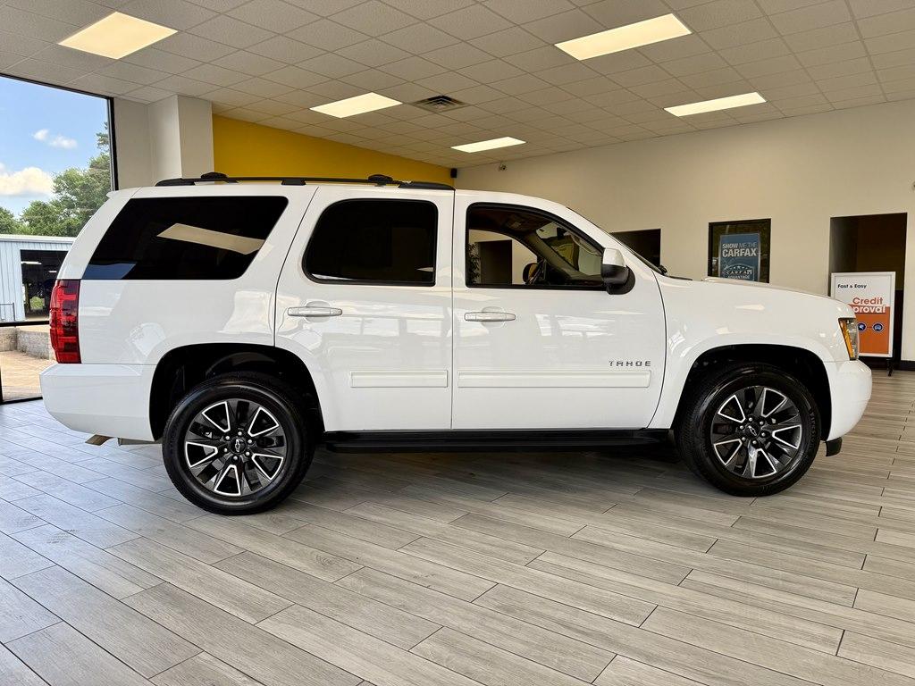 Thumbnail image of 2012 Chevrolet Tahoe at DIXIE MOTORS INC.