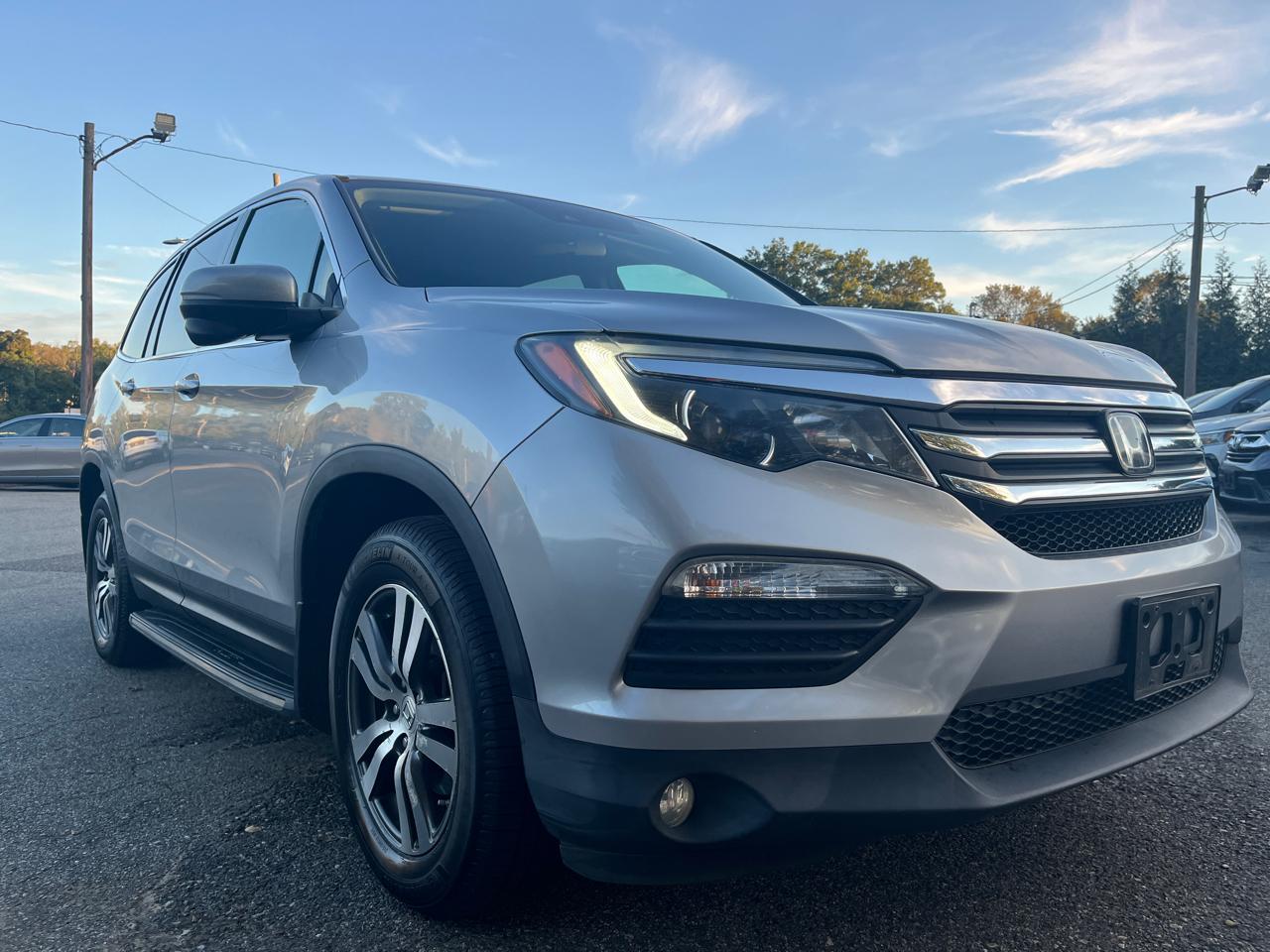 Thumbnail image of 2016 Honda Pilot at Rockland Motors