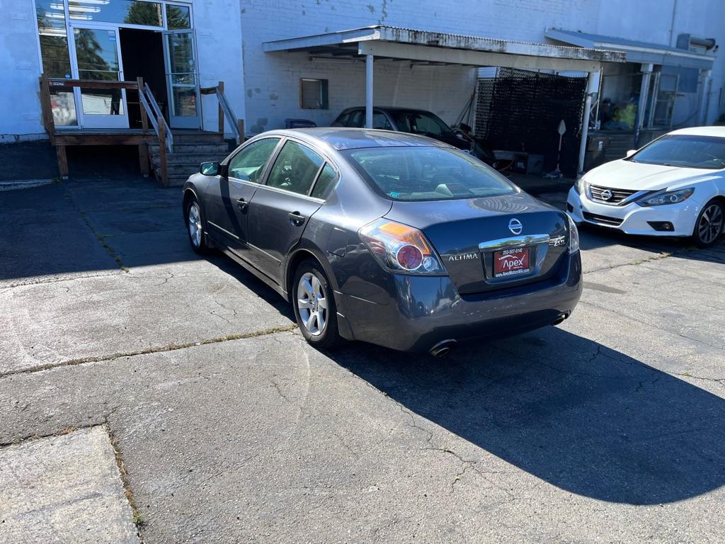 Thumbnail image of 2009 Nissan Altima at APEX MOTORS INC