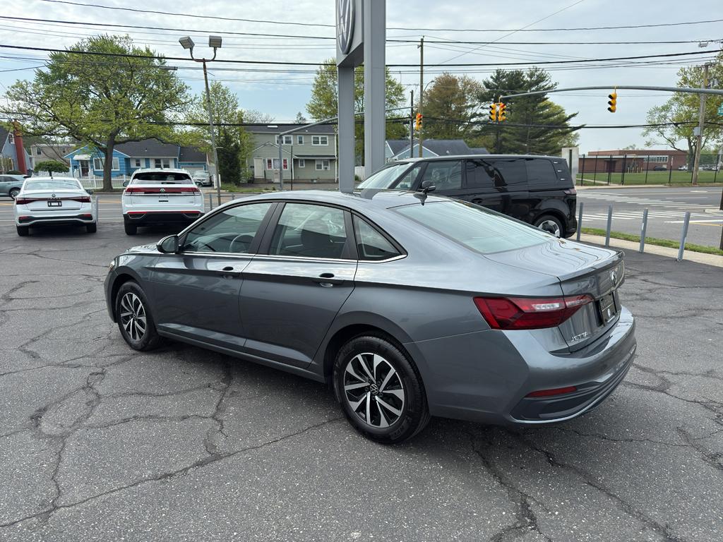 Thumbnail image of 2024 Volkswagen Jetta at Platinum Volkswagen