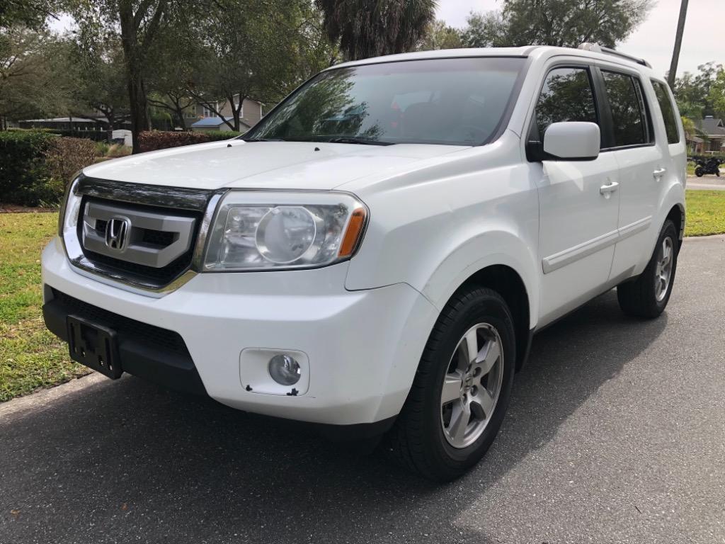 Thumbnail image of 2011 Honda Pilot at Fem Auto Traders, Corp