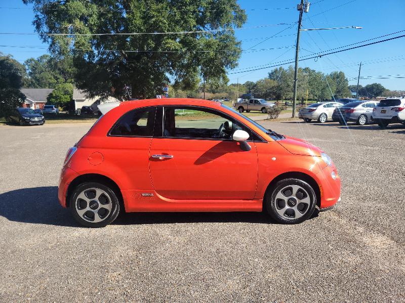 Thumbnail image of 2017 FIAT 500e at Xtreme Motorsports