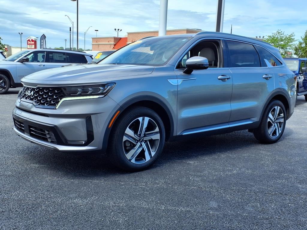 Thumbnail image of 2022 Kia Sorento Plug-In Hybrid at Thomas Auto Centers