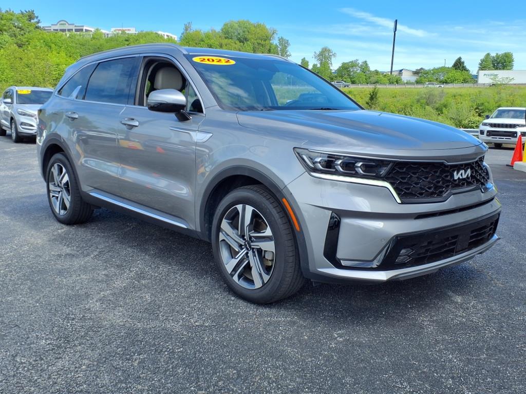 Thumbnail image of 2022 Kia Sorento Plug-In Hybrid at Thomas Auto Centers