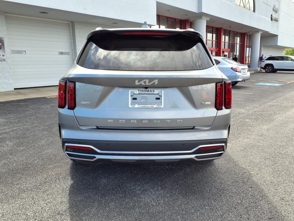 Thumbnail image of 2022 Kia Sorento Plug-In Hybrid at Thomas Auto Centers