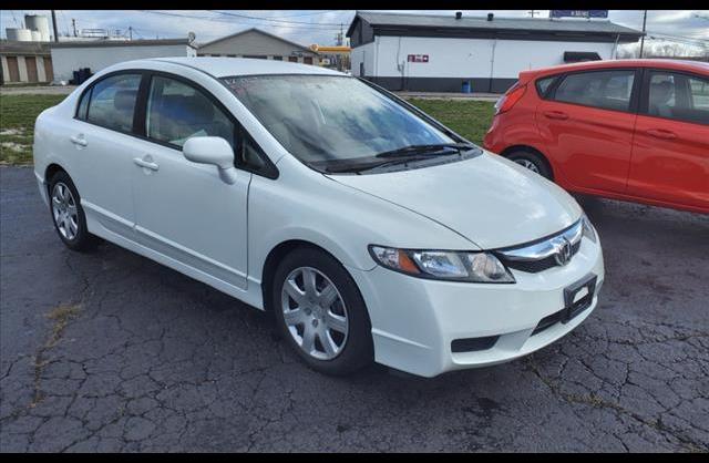 Thumbnail image of 2009 Honda Civic at Thompson-Autos.Com of Campbellsville, KY