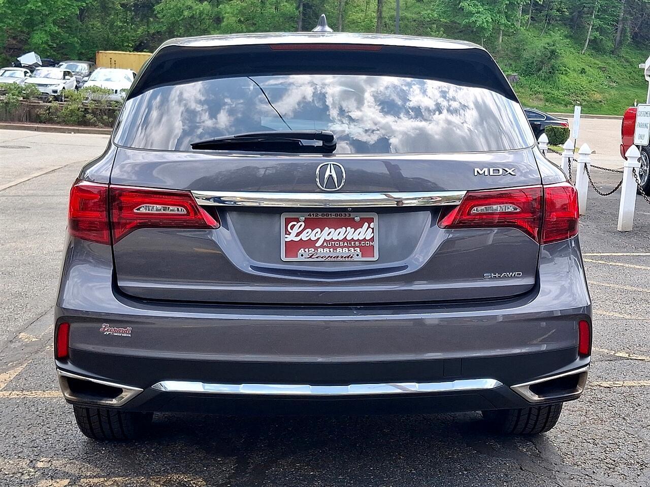 Thumbnail image of 2017 Acura MDX at Leopardi Auto Sales