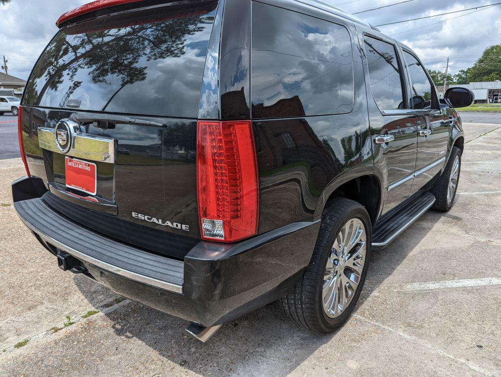 Thumbnail image of 2008 Cadillac Escalade at Satilla Motors