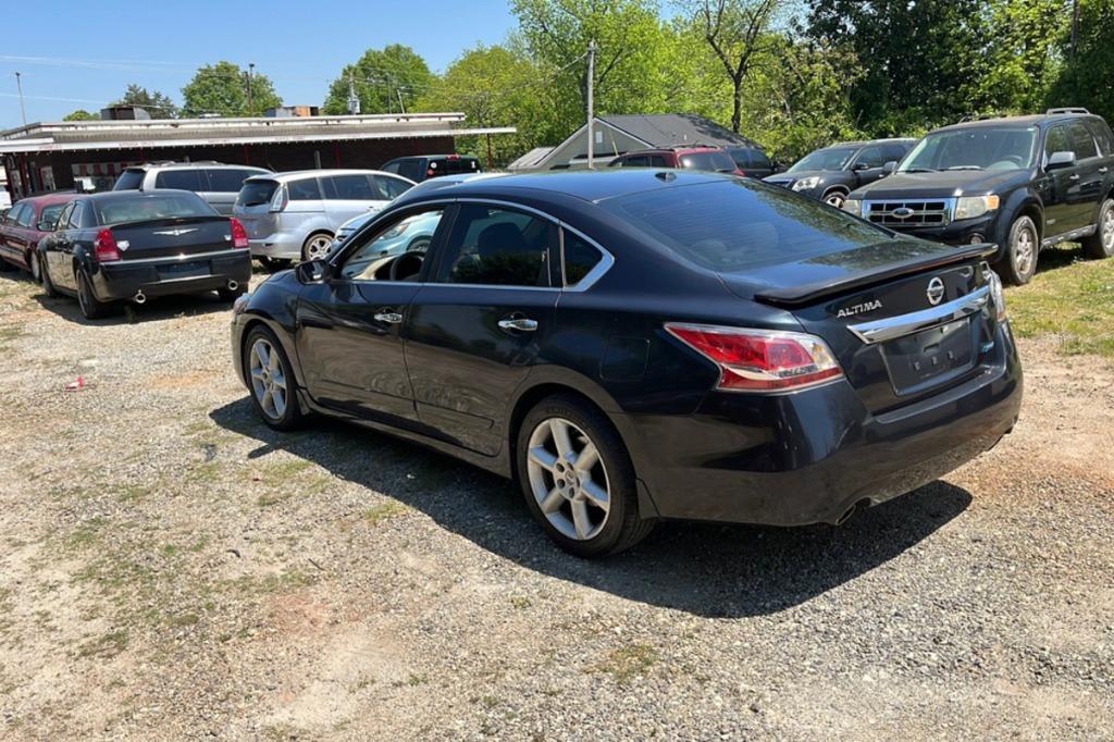 Thumbnail image of 2014 Nissan Altima at Thomas Family Auto LLC