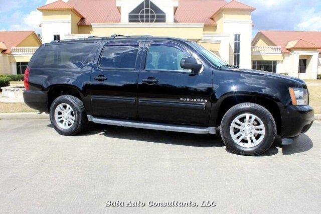 Thumbnail image of 2014 Chevrolet Suburban at Saia Auto Consultants, LLC