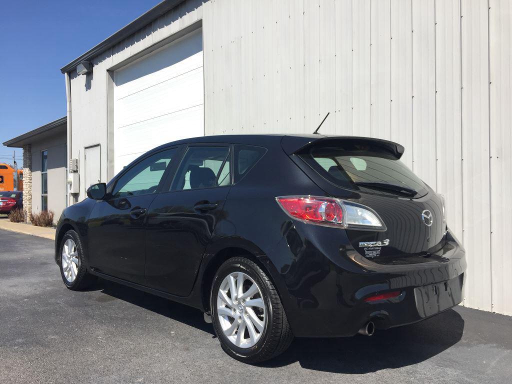 Thumbnail image of 2012 Mazda Mazda3 at VIC Huntsman Auto Sales