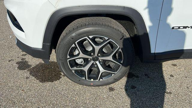 Thumbnail image of 2025 Jeep Compass at Jim Riehl's Friendly Chrysler Dodge Jeep Ram of Lapeer