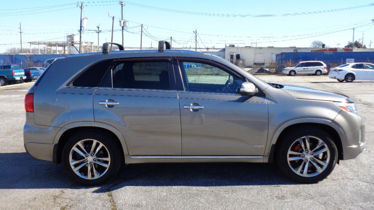 Thumbnail image of 2015 Kia Sorento at DB Carter