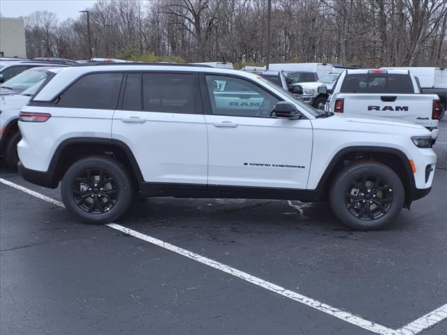 Thumbnail image of 2025 Jeep Grand Cherokee at Dave Dennis Chrysler Jeep Dodge Ram