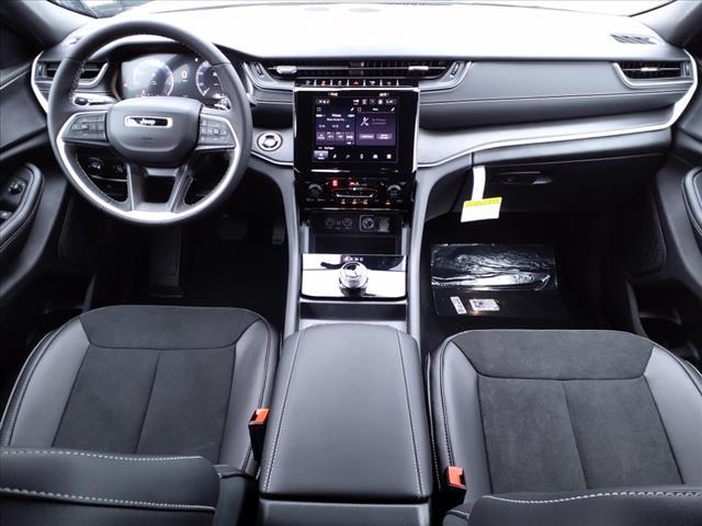 Thumbnail image of 2025 Jeep Grand Cherokee at Dave Dennis Chrysler Jeep Dodge Ram