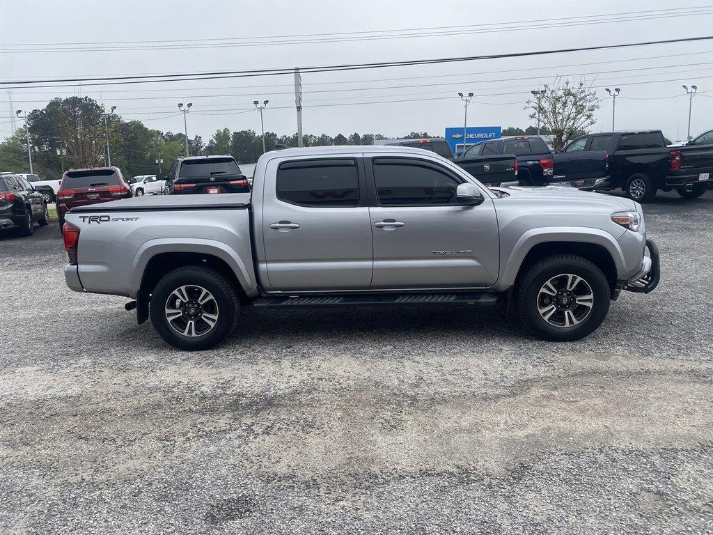 Thumbnail image of 2018 Toyota Tacoma at H&W MOTOR COMPANY INC.