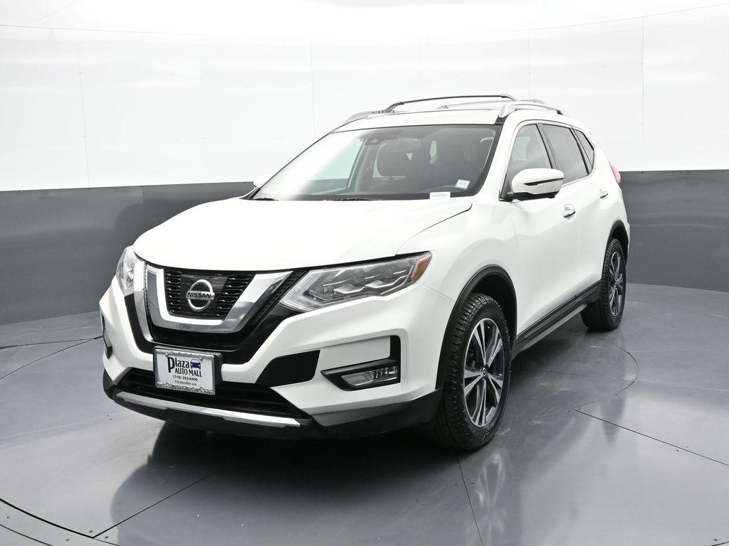 Thumbnail image of 2017 Nissan Rogue at Plaza Honda