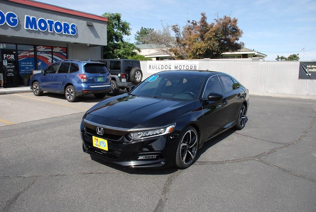 Thumbnail image of 2018 Honda Accord at BULLDOG MOTORS