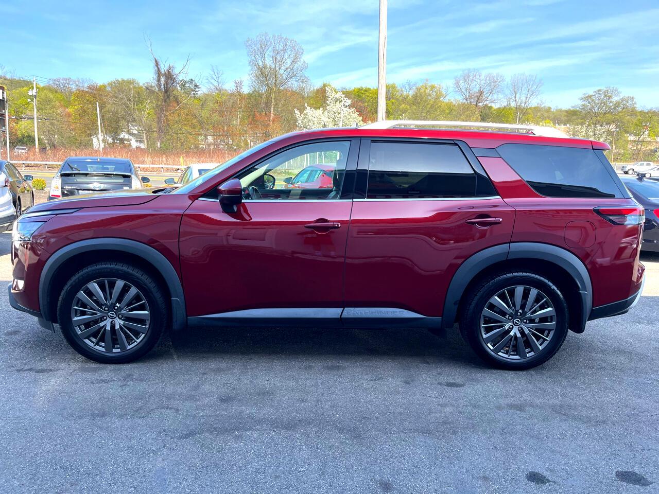 Thumbnail image of 2022 Nissan Pathfinder at Rockland Motors