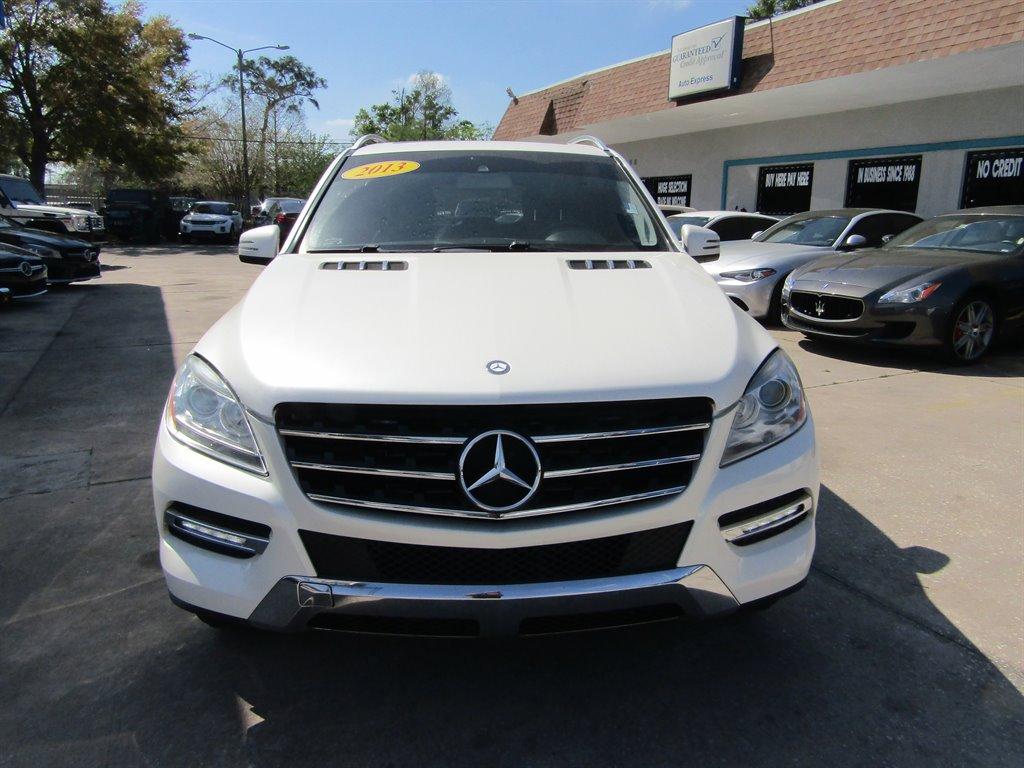 Thumbnail image of 2013 Mercedes-Benz M-Class at Auto Express Enterprise Inc