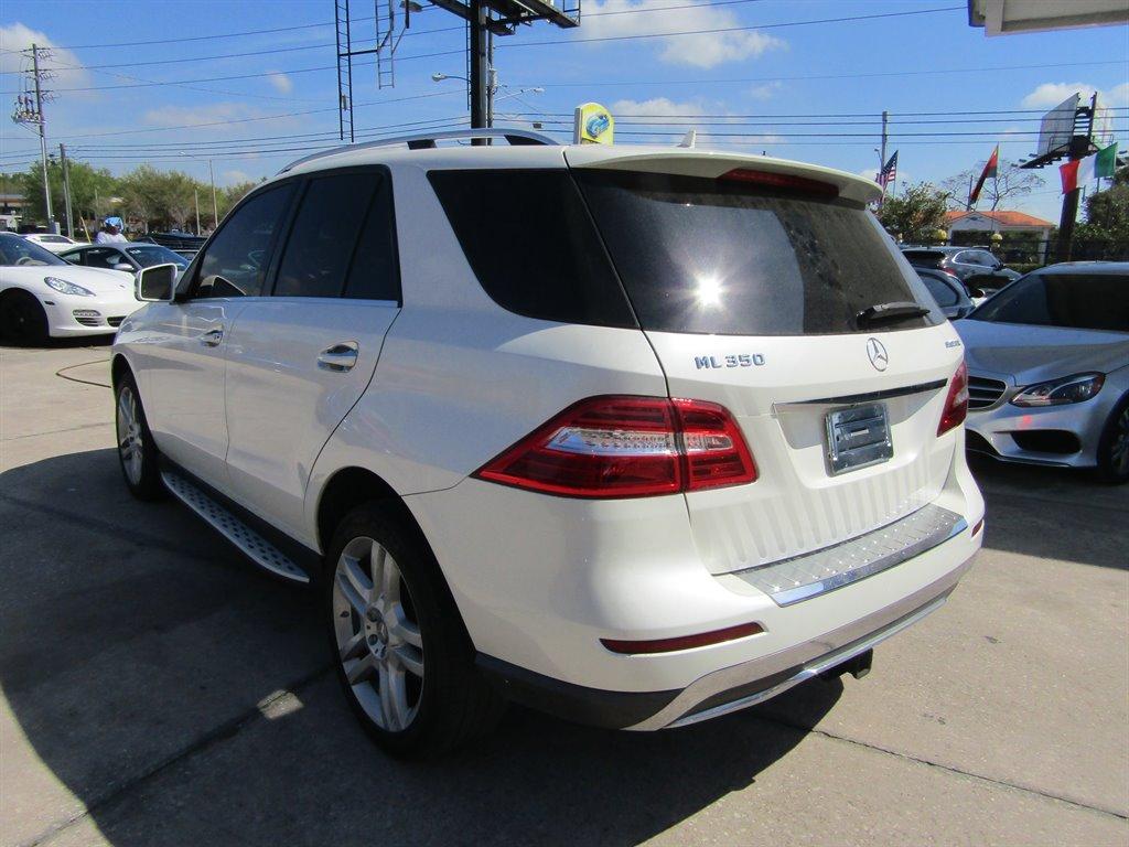 Thumbnail image of 2013 Mercedes-Benz M-Class at Auto Express Enterprise Inc
