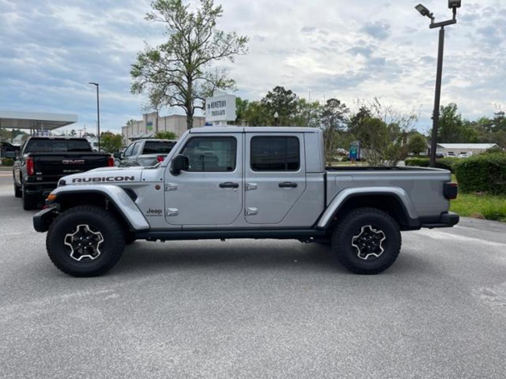 Thumbnail image of 2020 Jeep Gladiator at Hometown Truck and Auto