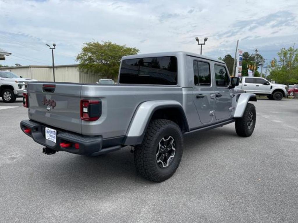 Thumbnail image of 2020 Jeep Gladiator at Hometown Truck and Auto