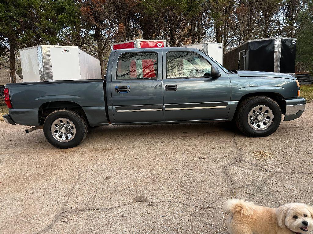 Thumbnail image of 2007 Chevrolet Silverado 1500 Classic at Autos Buy Don