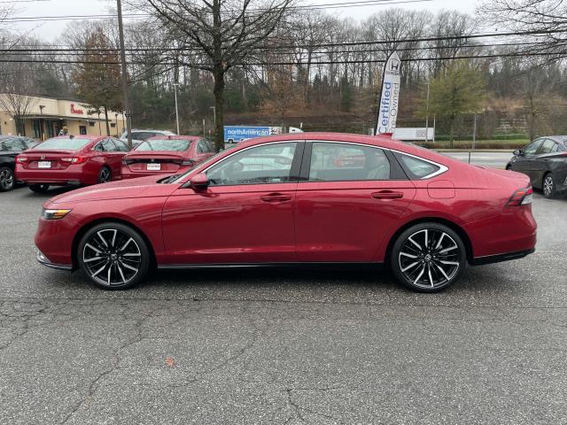 Thumbnail image of 2023 Honda Accord Hybrid at Huntington Honda