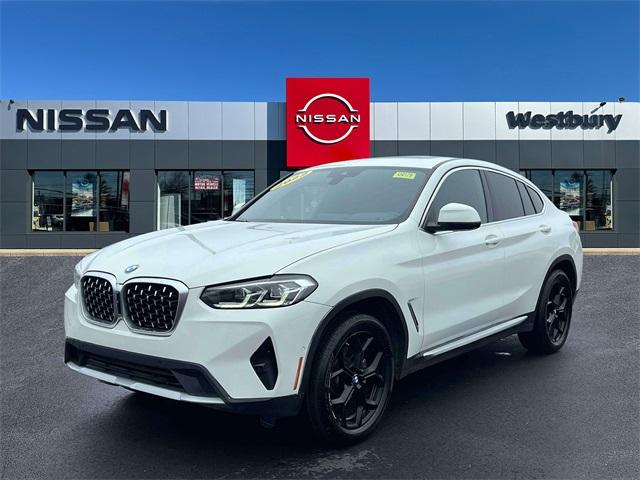 Thumbnail image of 2022 BMW X4 at Nissan of Westbury